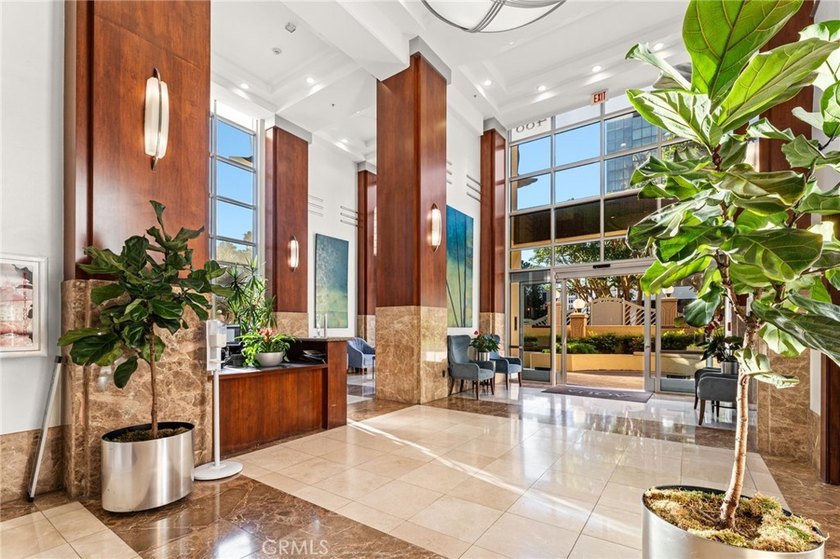 Welcome to AQUA Towers, one of Downtown Long Beach's most Iconic - photo 39