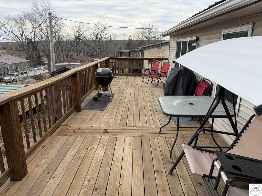 Welcome to this charming 4-bedroom, 1-bath second-tier home near - photo 20