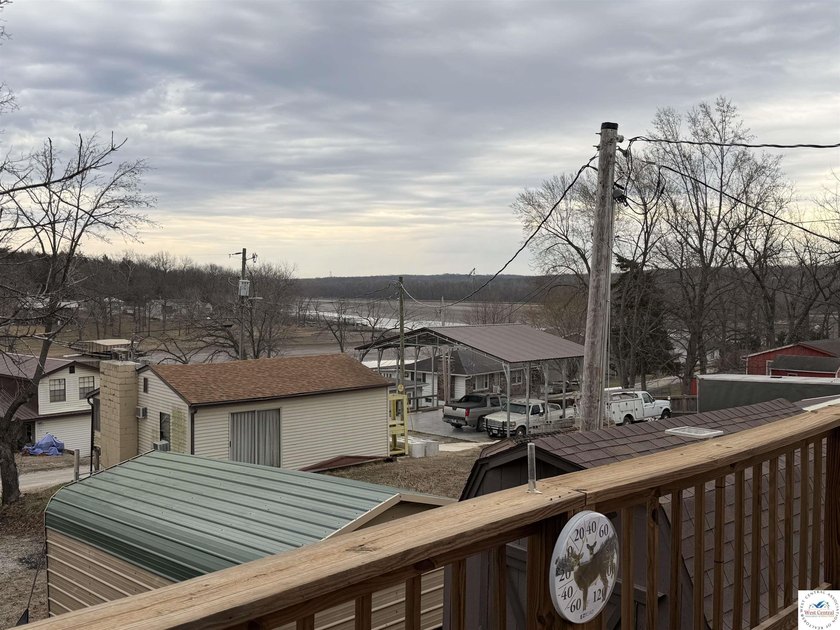Welcome to this charming 4-bedroom, 1-bath second-tier home near - photo 21