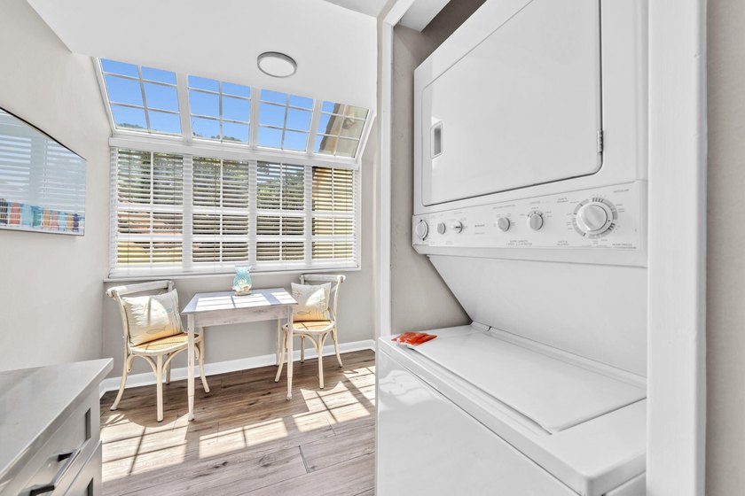 Located on the coveted beachside of Sandestin, this stunning - photo 26