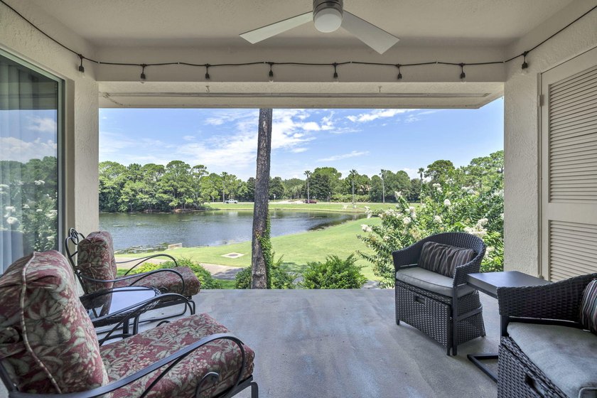 Located on the coveted beachside of Sandestin, this stunning - photo 30