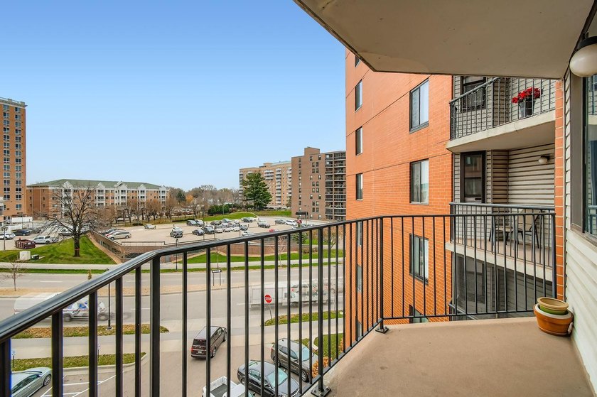 Welcome to Unit 401 at 6500 Woodlake Drive, an inviting - photo 26