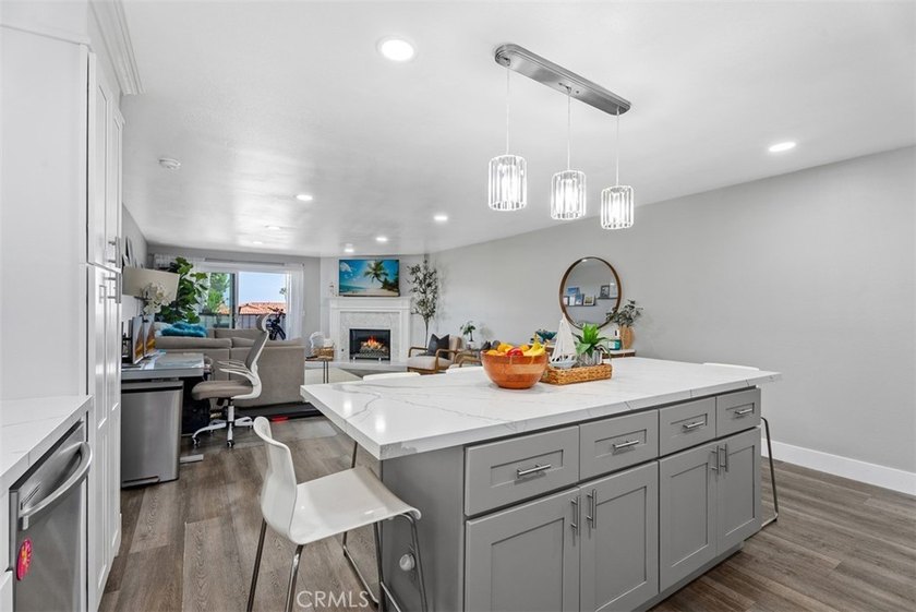 Beautifully remodeled residence at Ocean Fairways Condominiums - photo 7