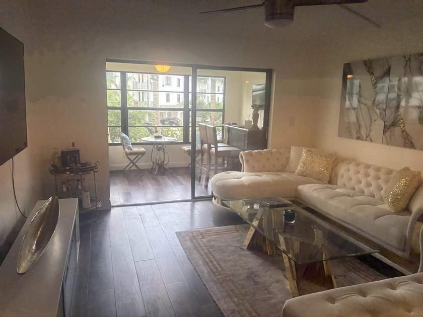 Beautifully updated 2-bedroom, 2-bath condo located in the - photo 3