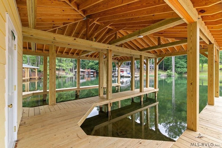 Discover Northern Cove at Lake Gaston! A brand new waterfront - photo 18