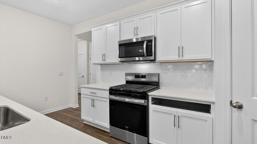 Welcome to 507 Ashley Run at Galvins Ridge in Sanford, NC! The - photo 9