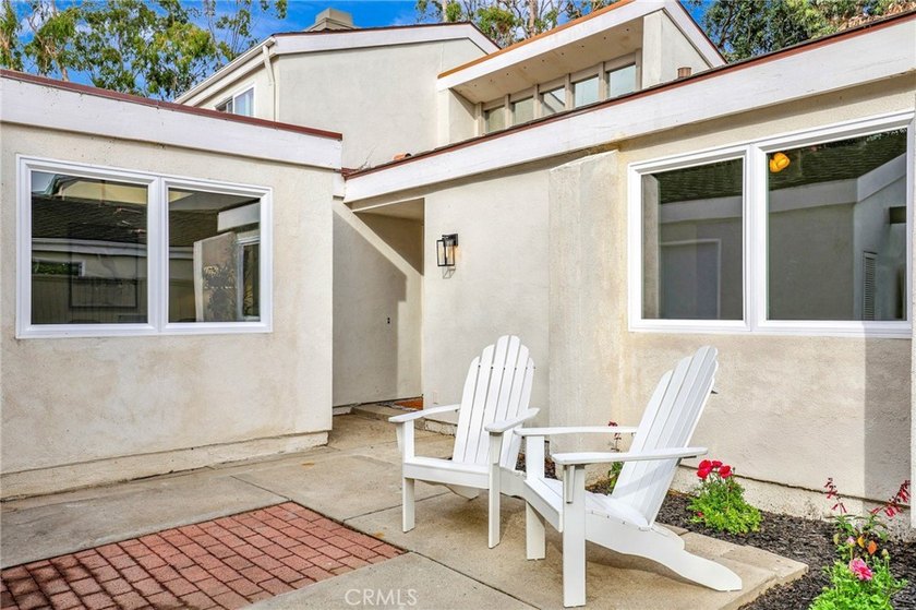 Welcome to 7161 Little Harbor Drive, a rare single-story - photo 15