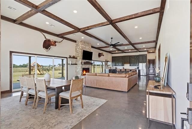 If you've been looking for acreage with room to spread out, this - photo 2