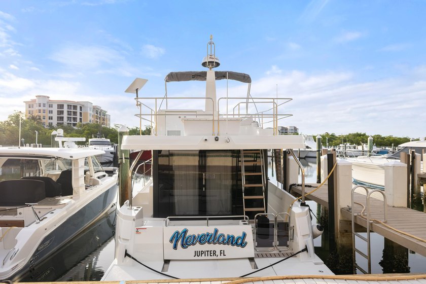 Don't miss this chance to secure Slip 17 at Jupiter Yacht Club - photo 6