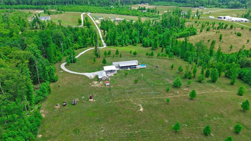Green acres and opportunity await on Doc Loy Road. This property - photo 31