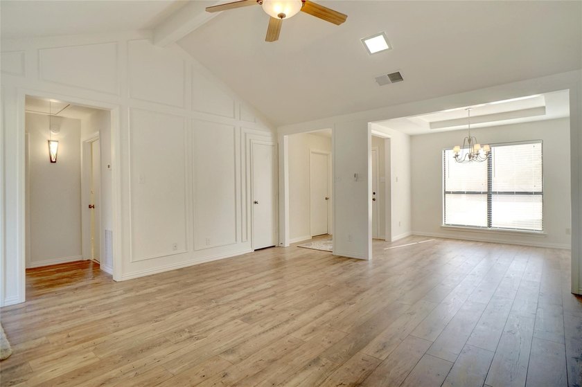 Lovely $60k remodel with split floor plan, and NO POPCORN - photo 6