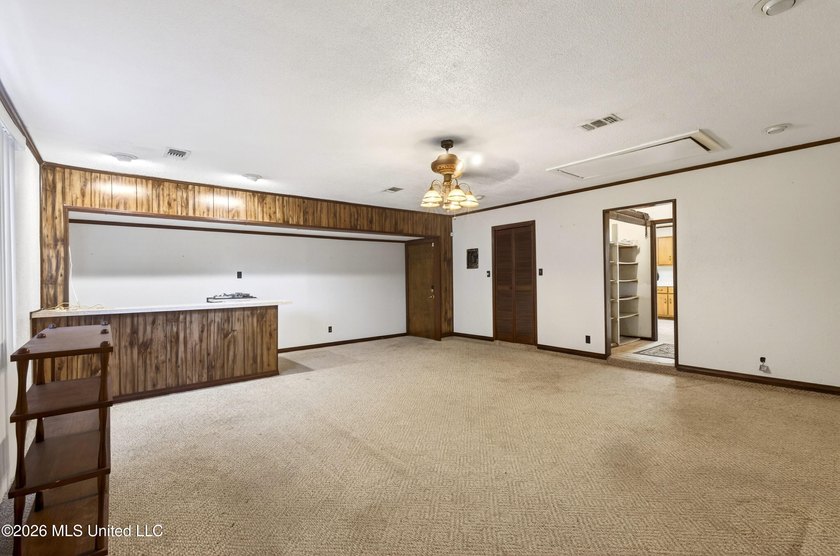 PRICED THOUSANDS BELOW APRRAISED VALUE... Located less than a - photo 16