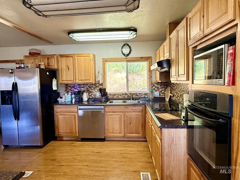 Million-Dollar-River Views at half the price! Experience the - photo 12