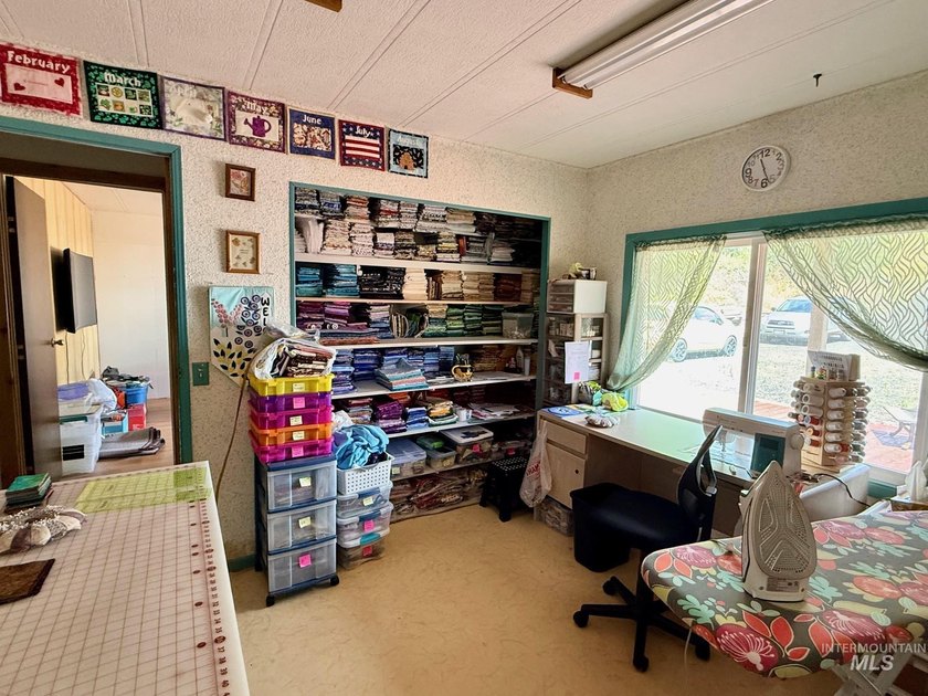 Million-Dollar-River Views at half the price! Experience the - photo 22