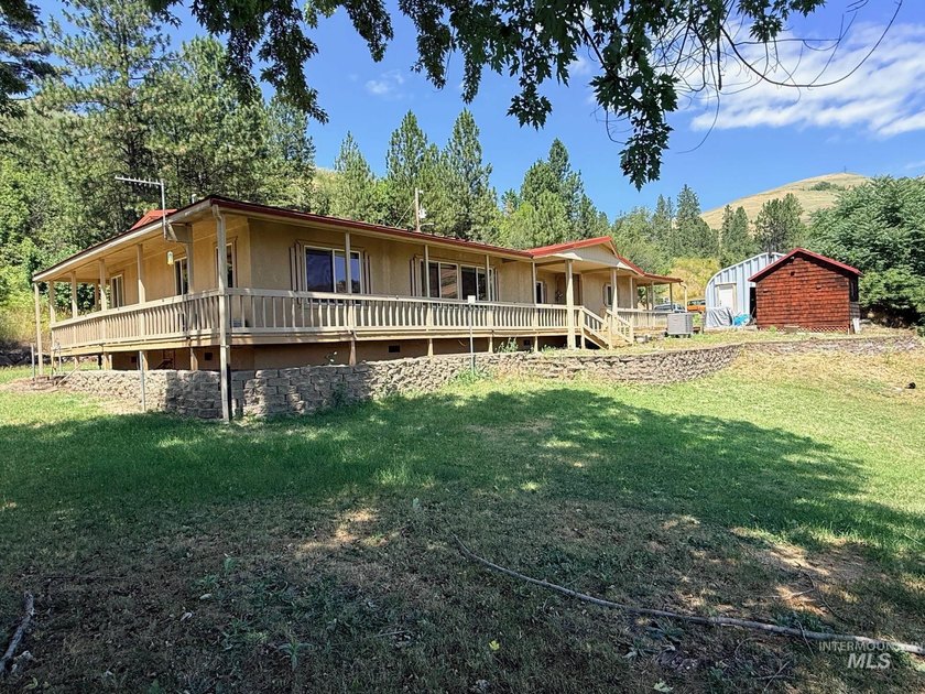 Million-Dollar-River Views at half the price! Experience the - photo 38