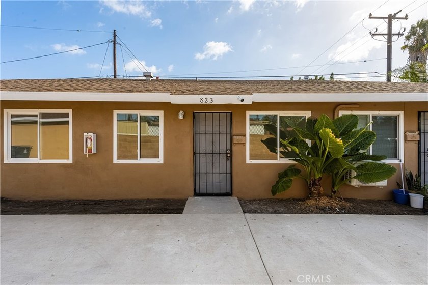 Excellent opportunity to acquire a well-maintained, fully leased - photo 2