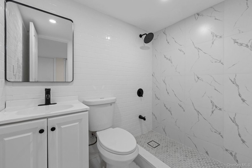 Experience modern living at its finest in this stunning newly - photo 11