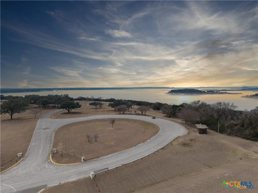 Located in the highly sought-after Three Creeks community in - photo 40