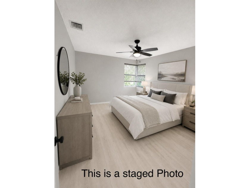Welcome to Glen Walk! This 3-bedroom, 2.5-bath home is nestled - photo 5
