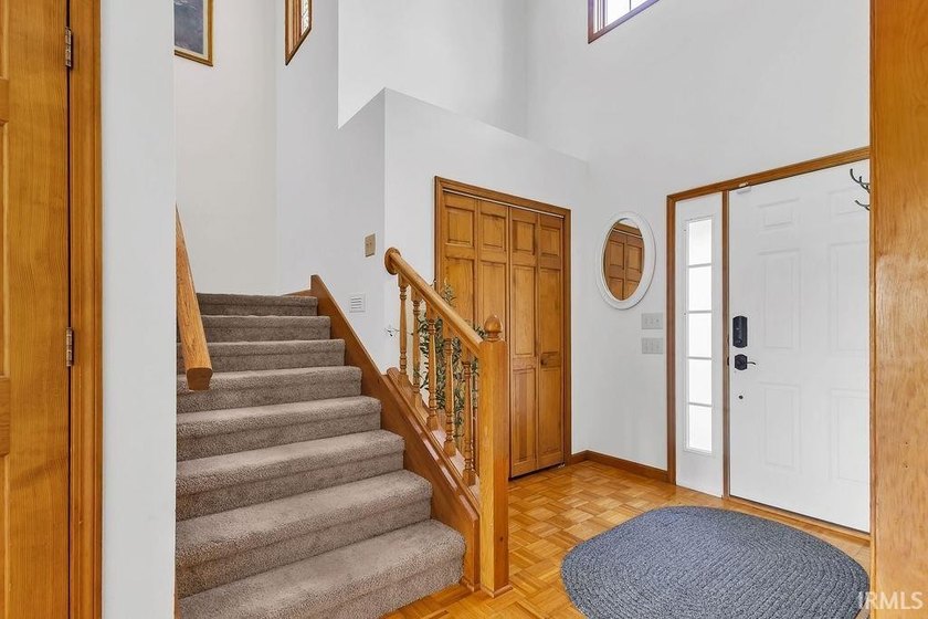 Nestled on a quiet cul-de-sac in Dogwood Estates, this spacious - photo 9