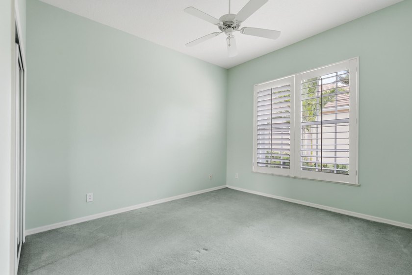 Located in the gated community of Monarch, this beautifully - photo 10
