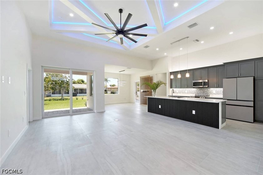 Welcome to this exceptional custom-built new construction home - photo 3