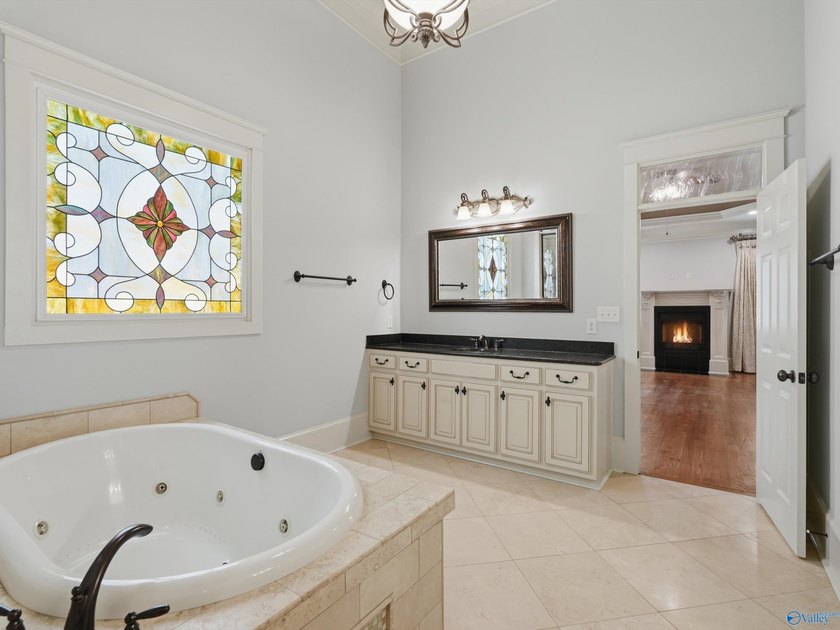 Experience refined luxury in one of Huntsville's most desirable - photo 18