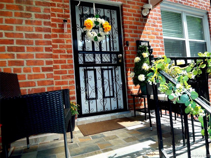 Your new home in Wakefield, The Bronx, is finally here. Step - photo 3