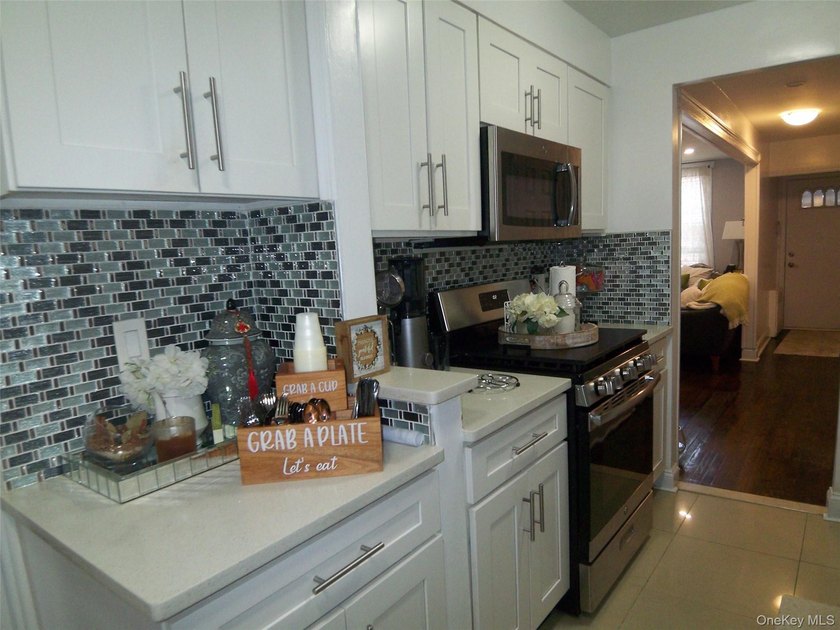 Your new home in Wakefield, The Bronx, is finally here. Step - photo 9