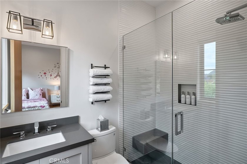 Nestled in the highly sought-after enclave of Colfax Meadows - photo 32