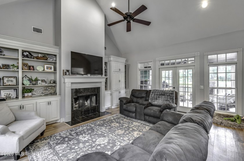 Welcome to 406 Audubon Woods, a rare opportunity to own a - photo 19