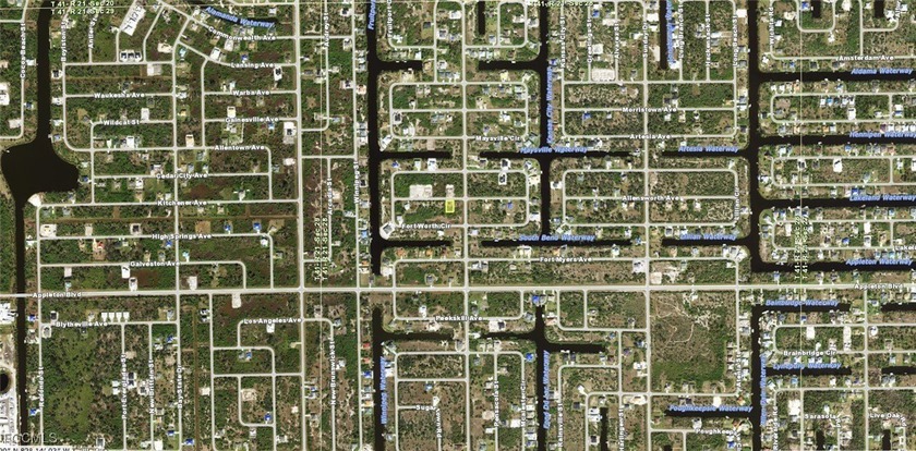 CITY WATER &amp; SEWER AVAILABLE!! Conveniently located to shopping - photo 3
