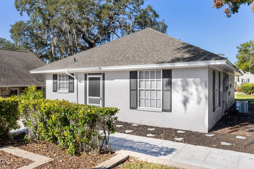 This renovated 2-bedroom, 2-bath condo has a newer roof (2022) - photo 18