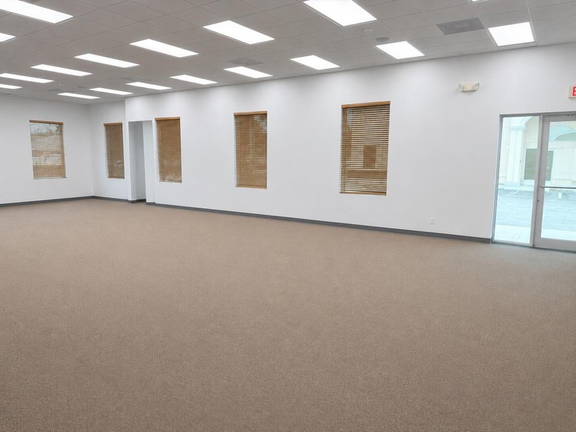 Turnkey Medical Office with Expansion Opportunity Position your - photo 2