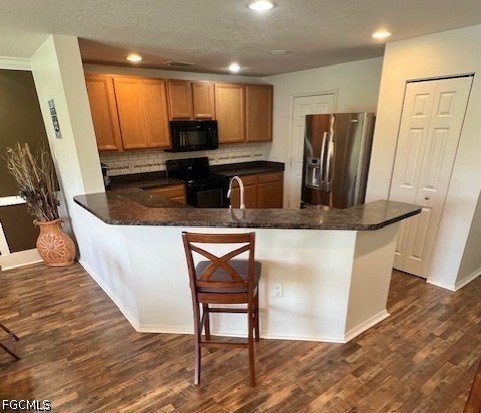 Welcome home to your beautiful lake-front town home in the - photo 11