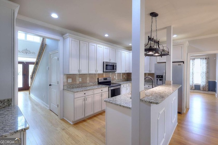 BACK ON THE MARKET AT NO FAULT TO SELLER! Welcome to this - photo 13