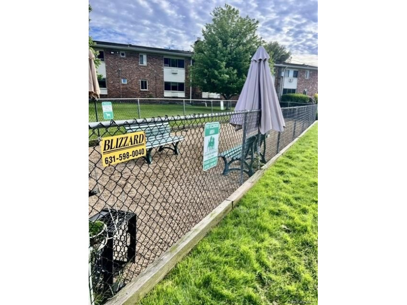 Welcome to Forest Green. This vibrant coop community, located in - photo 14
