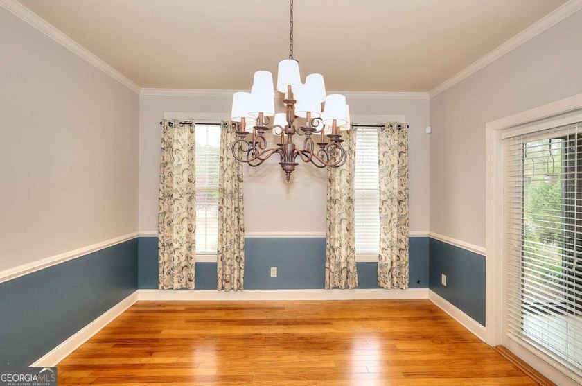 BACK ON THE MARKET AT NO FAULT TO SELLER! Welcome to this - photo 18