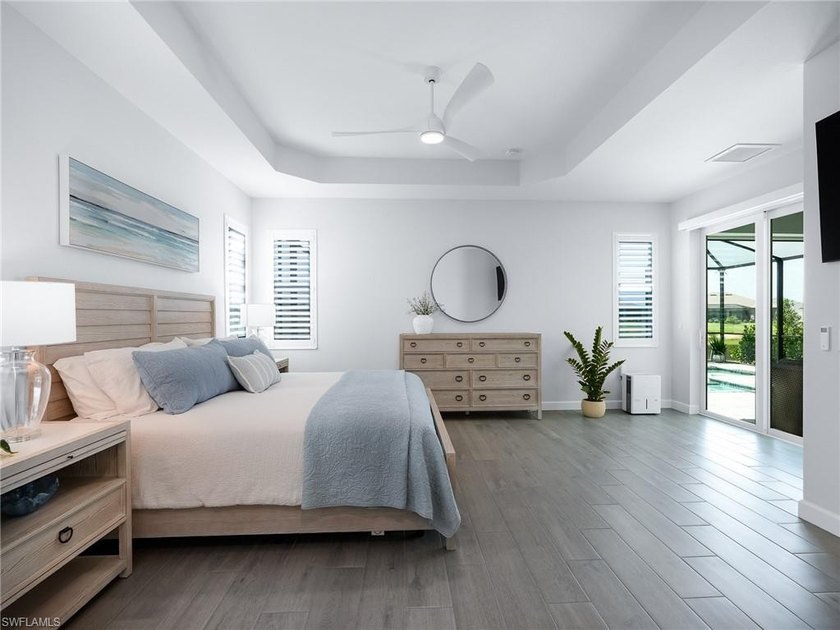 Experience luxury living in this exceptional BUNDLED GOLF - photo 10