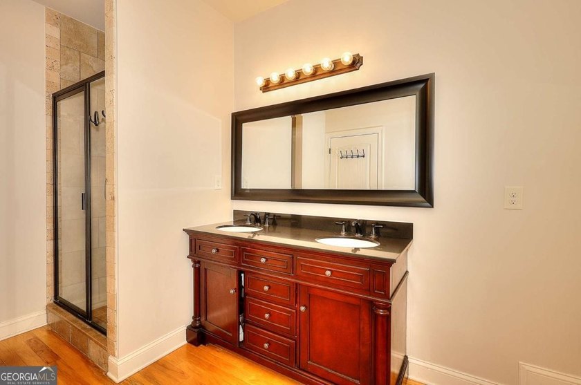 BACK ON THE MARKET AT NO FAULT TO SELLER! Welcome to this - photo 25