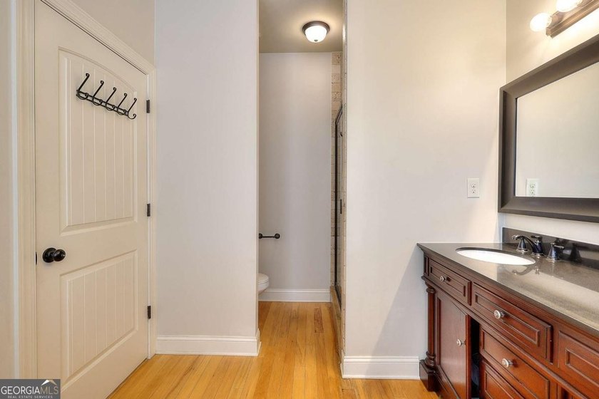 BACK ON THE MARKET AT NO FAULT TO SELLER! Welcome to this - photo 26
