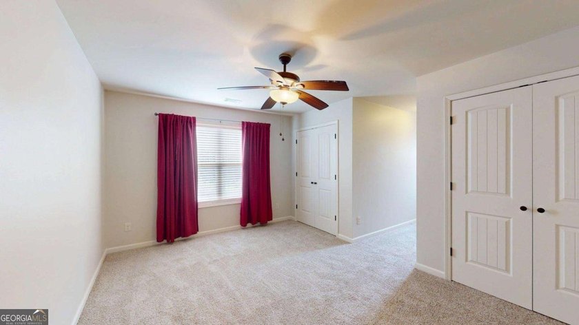 BACK ON THE MARKET AT NO FAULT TO SELLER! Welcome to this - photo 29