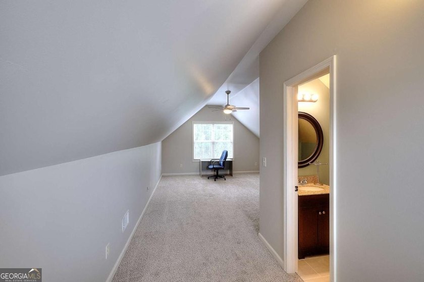BACK ON THE MARKET AT NO FAULT TO SELLER! Welcome to this - photo 30