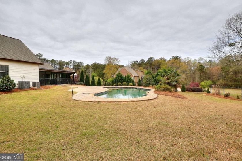 BACK ON THE MARKET AT NO FAULT TO SELLER! Welcome to this - photo 41