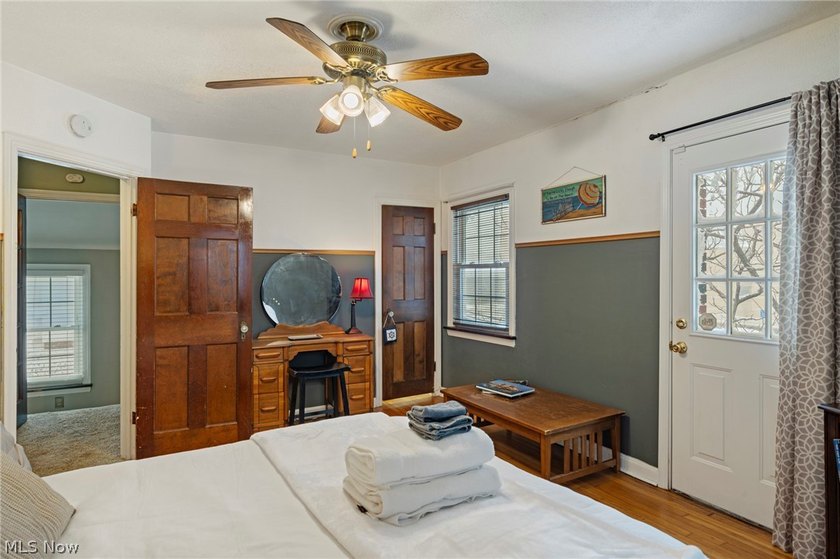Welcome to this charming Cape Cod with Lake Erie access - photo 23