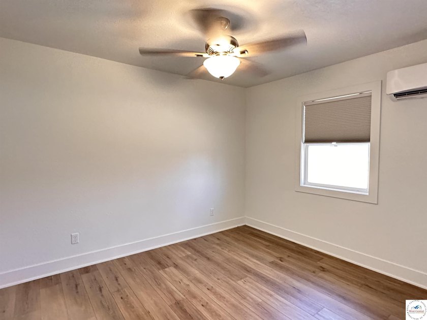 Fully Remodeled Home on 4 lots in a quiet lake development in - photo 31