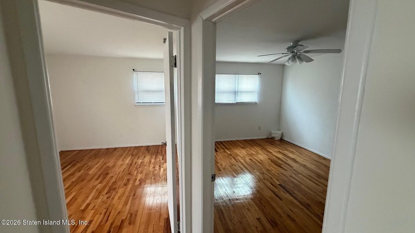 WELCOME TO THIS EXTRA LARGE 22X53 HI-RANCH A 1 FAMILY SEMI 4 - photo 22