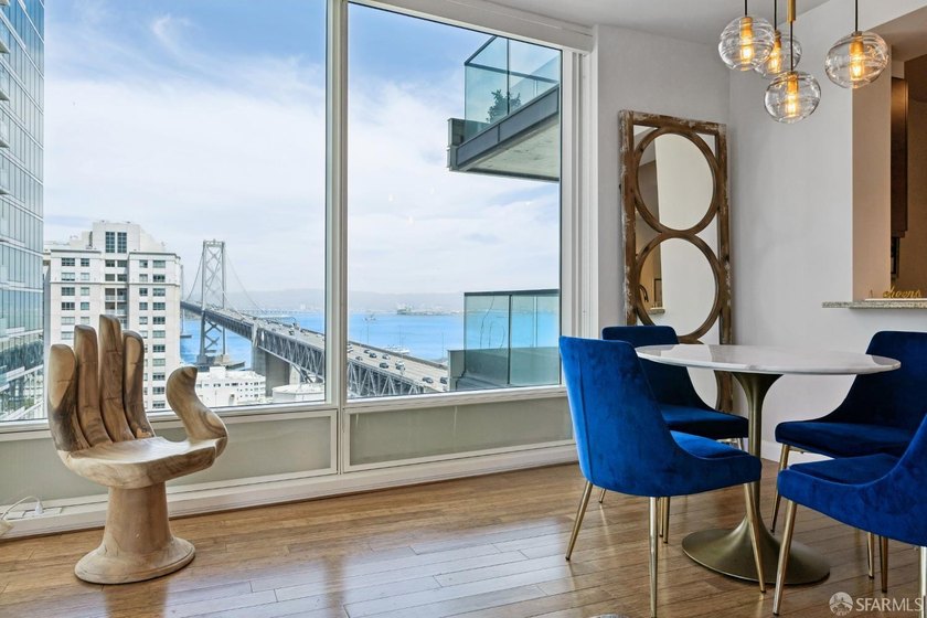 Back on market, One Rincon Hill where iconic views, exquisite - photo 10