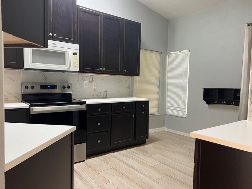 Back on the Market! The previous buyer's financing fell through - photo 9