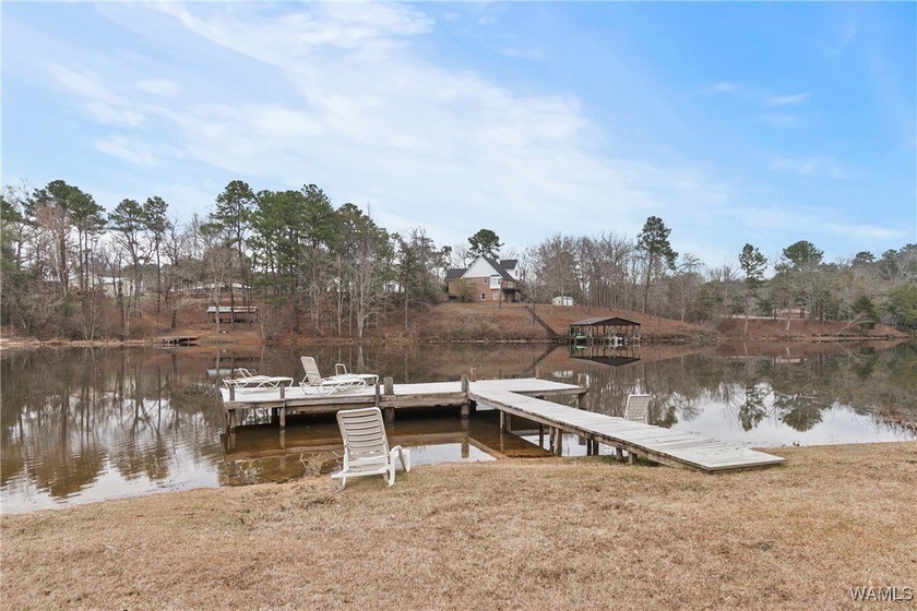 OPEN HOUSE April 19th from 2-4 pm! Enjoy space, comfort, and - photo 11